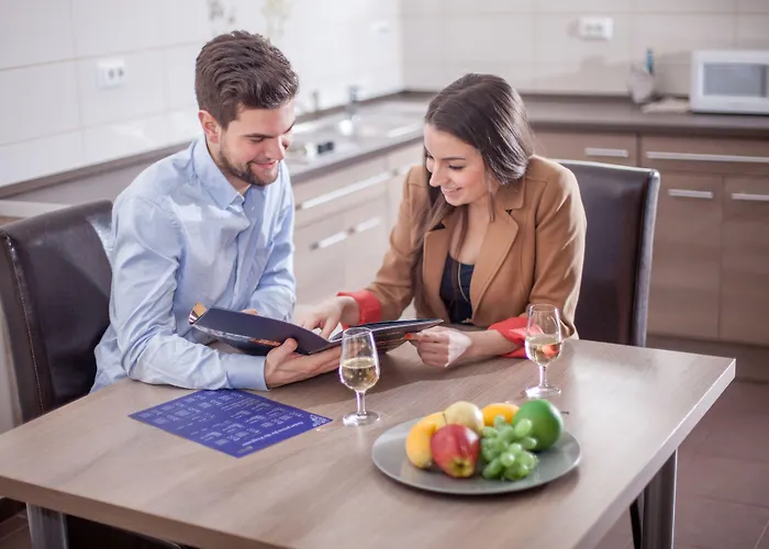 Florin Apartmanhotel